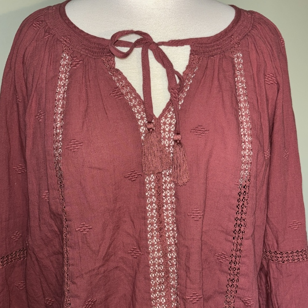 047: AMERICAN EAGLE OUTFITTERS lightweight maroon longsleeve blouse medium - Picture 8 of 10